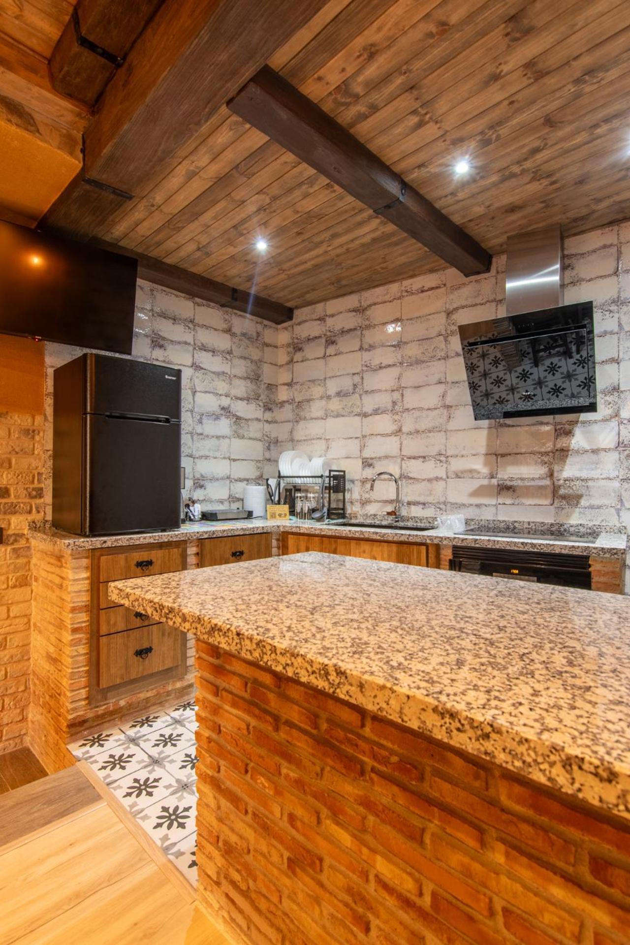 Apartamento Divino Morales Plasencia Eksteriør billede